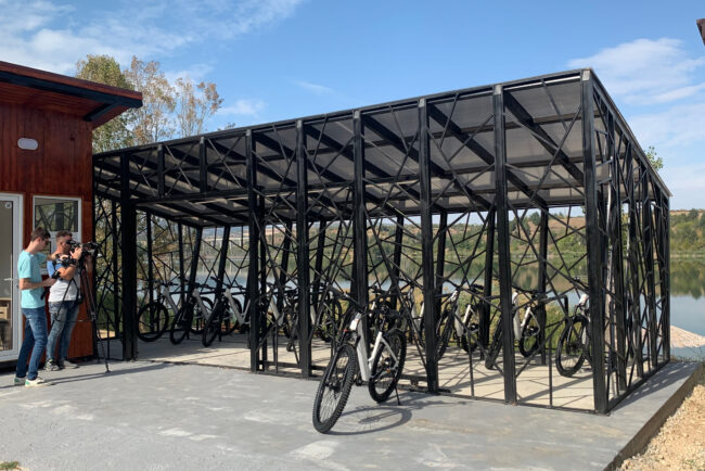 E-Bikes parking